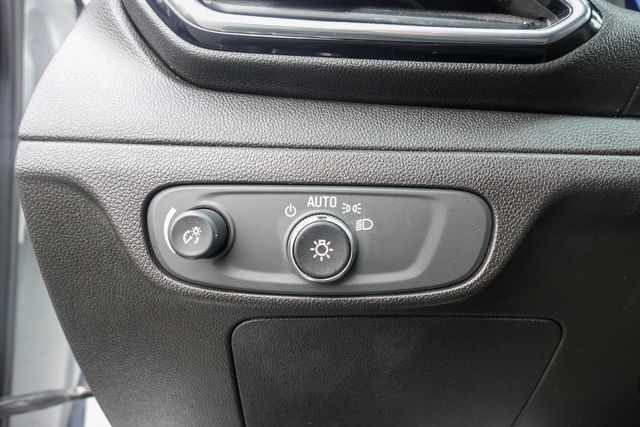 used 2022 Chevrolet Bolt EUV car, priced at $14,300