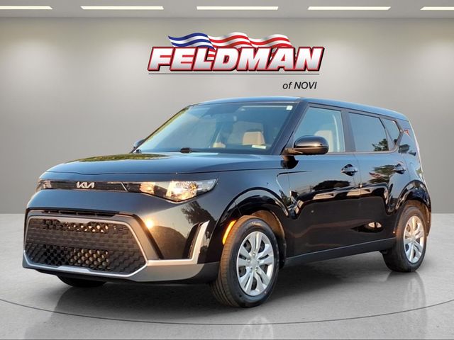 Fusion Black 2023 Kia Soul SUV / Crossover Front-Wheel Drive Continuously Variable Transmission