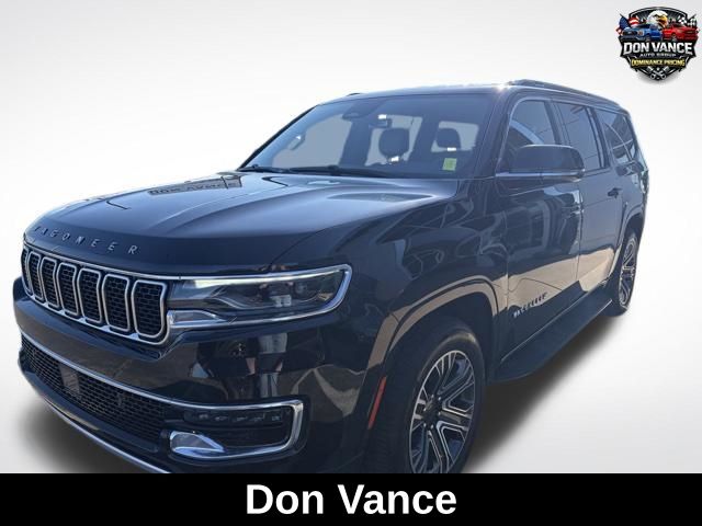 Diamond Black Crystal Pearlcoat 2024 Jeep Wagoneer L Series II 4WD SUV / Crossover Four-Wheel Drive 8-Speed Automatic