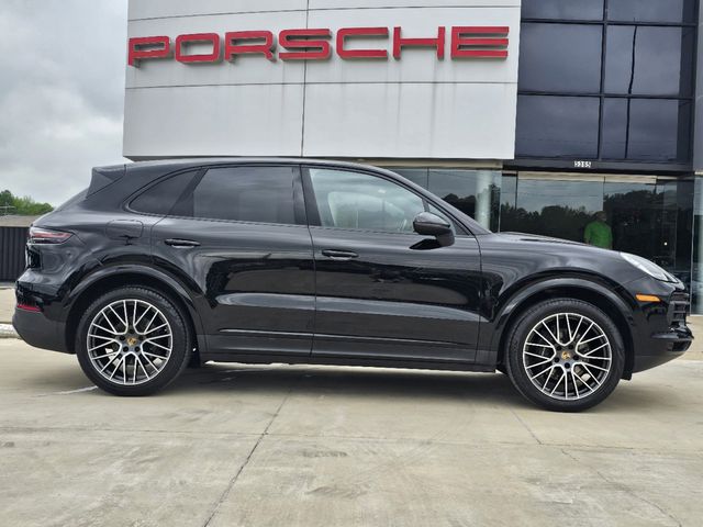 2020 Porsche Cayenne Base 4