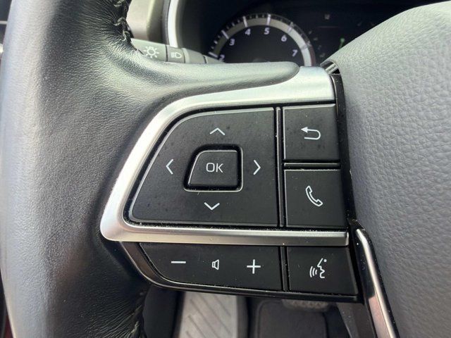 Used 2020 Toyota Highlander SUV