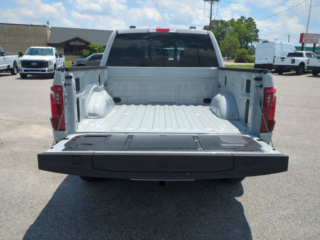 New 2026 Avalanche Ford XLT image 32