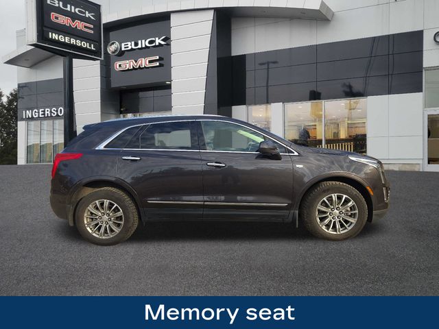 2017 Cadillac XT5 Luxury 9