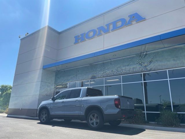Used 2022 Sonic Gray Pearl Honda RTL image 19