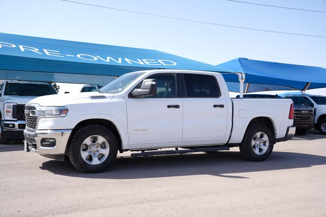 2025 RAM 1500 Big Horn Crew Cab 4WD