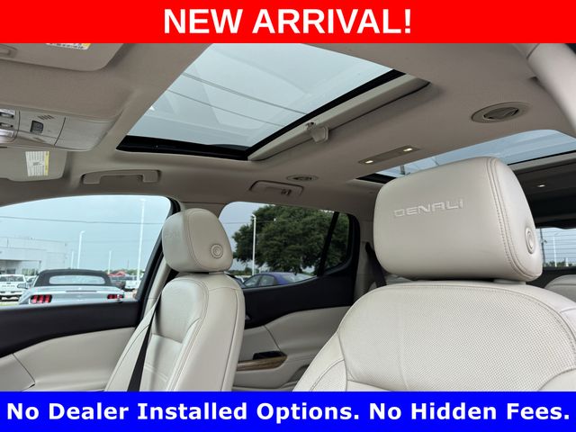 2018 GMC Acadia Denali Red at Autostrade