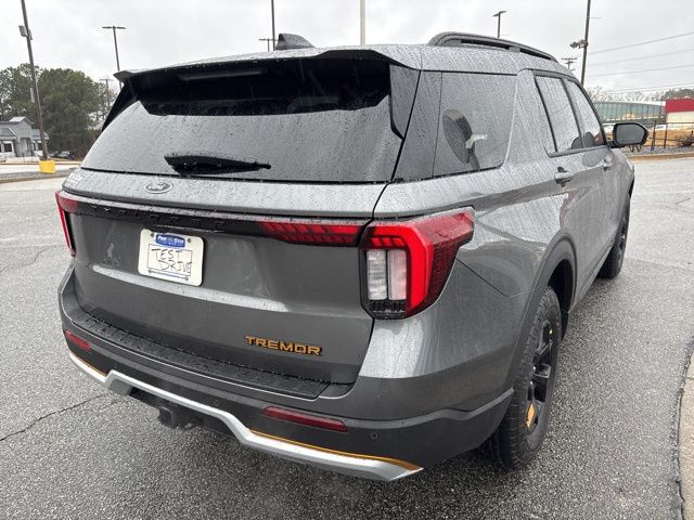 New 2026 Gray Ford Tremor image 8