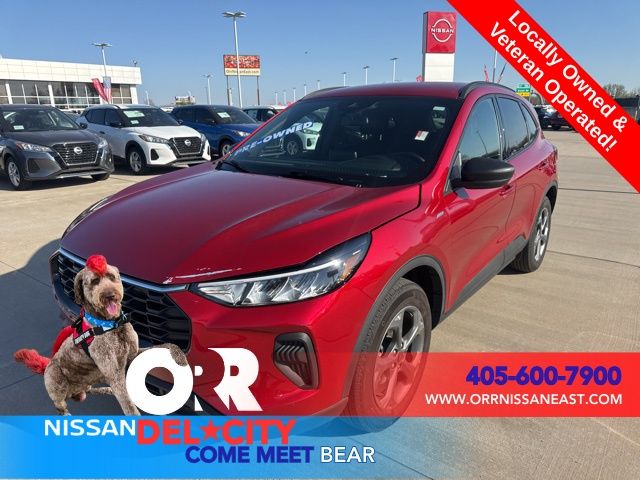 2025 Ford Escape ST-Line AWD