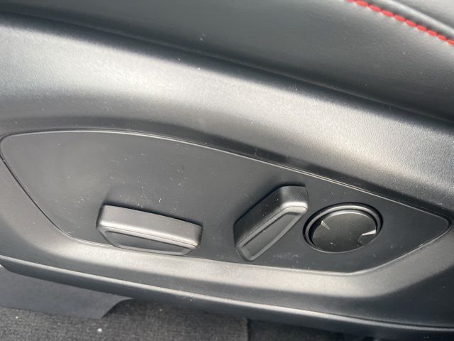 2026 Ford Explorer ST-Line:168467