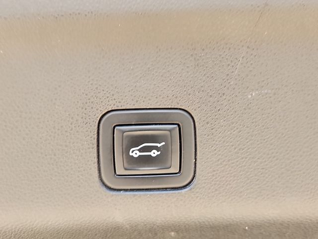 Used Car 2022 Chevrolet Suburban  Premier For Sale Under $50,000 In Plainview, Texas