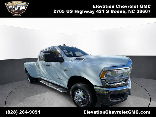 Bright White Clearcoat 2024 RAM 3500 Big Horn Crew Cab LB DRW 4WD Pickup Truck Four-Wheel Drive 6-Speed Automatic