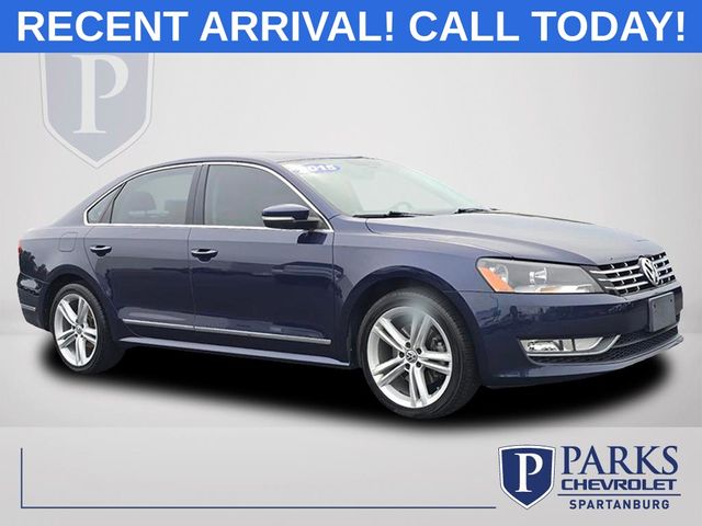 Black Uni 2015 Volkswagen Passat 2.0L TDI SE FWD Sedan Front-Wheel Drive 6-Speed Automatic
