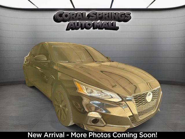 2022 Nissan Altima 2.5 SV