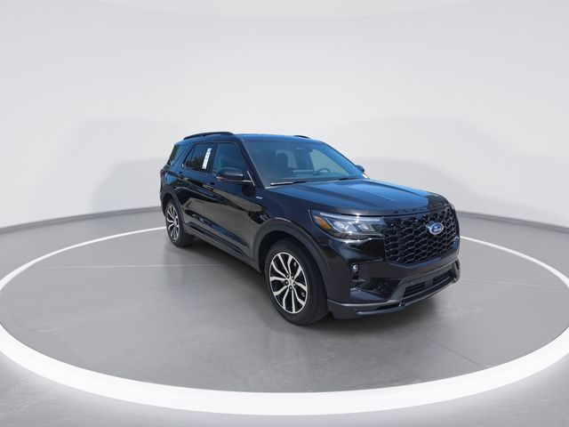 New 2026 Agate Black Metallic Ford ST-Line image 2