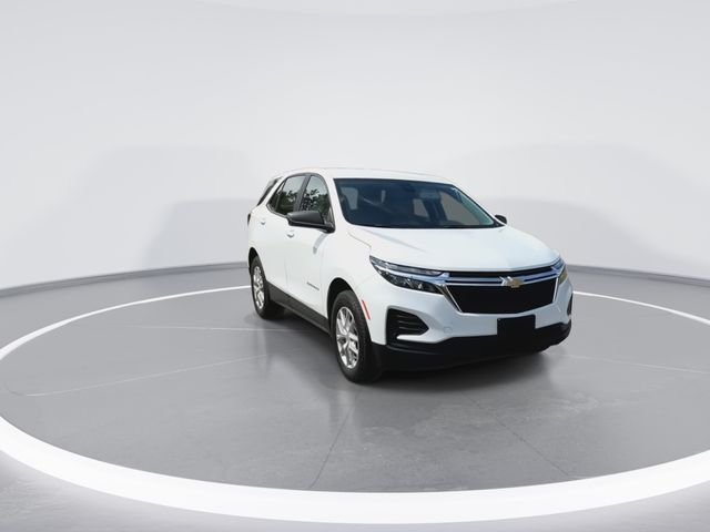 Used 2024 White Chevrolet LS image 3