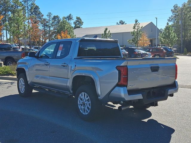 2025 Toyota Tacoma SR5 Double Cab photo 4