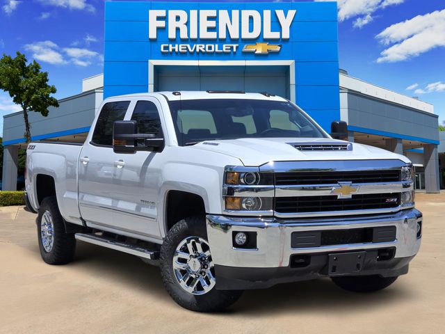 Summit White 2017 Chevrolet Silverado 3500HD Pickup Truck Four-Wheel Drive 6-Speed Automatic