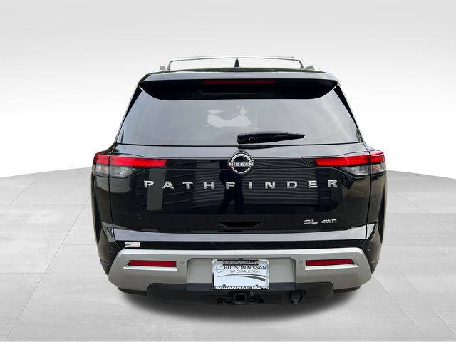 2022 Nissan Pathfinder SL 8