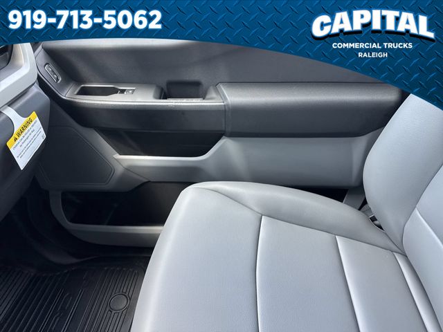 New 2026 White Ford 16FT BOX/LIFTGATE image 29