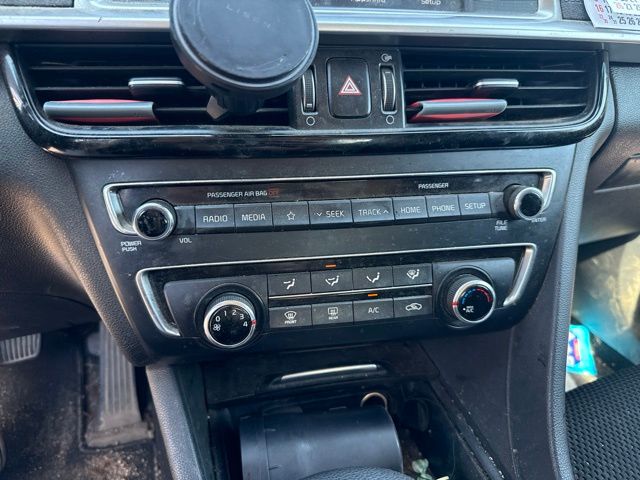 2019 Snow White Pearl Kia Optima LX FWD Sedan