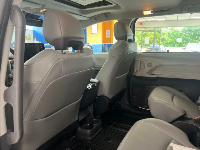 Used 2023 Toyota Sienna Van