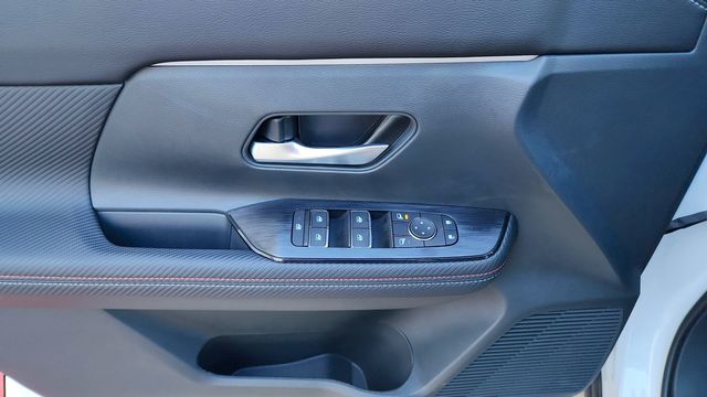 2025 Nissan Kicks