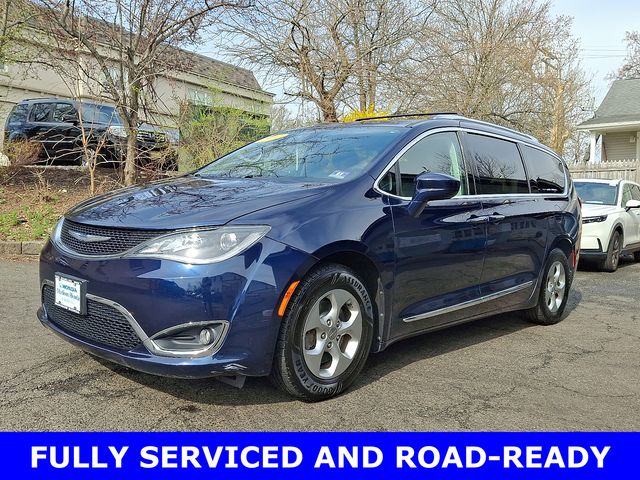 Jazz Blue Pearlcoat 2017 Chrysler Pacifica Touring L Plus FWD Minivan Front-Wheel Drive 9-Speed Automatic