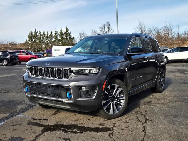 2022 Jeep Grand Cherokee 4xe Overland 4WD