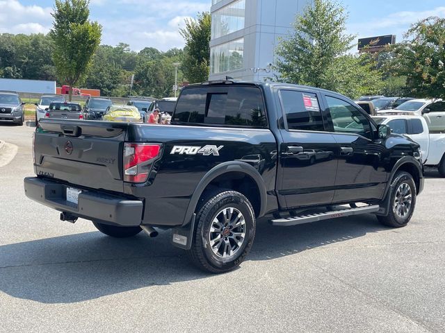 2023 Nissan Titan PRO-4X 3