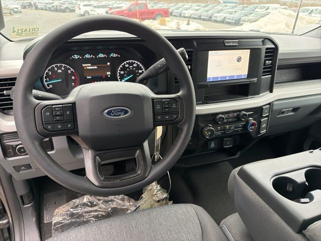 New 2026 Gray Ford XL image 9
