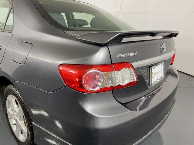 2013 Toyota Corolla S 25