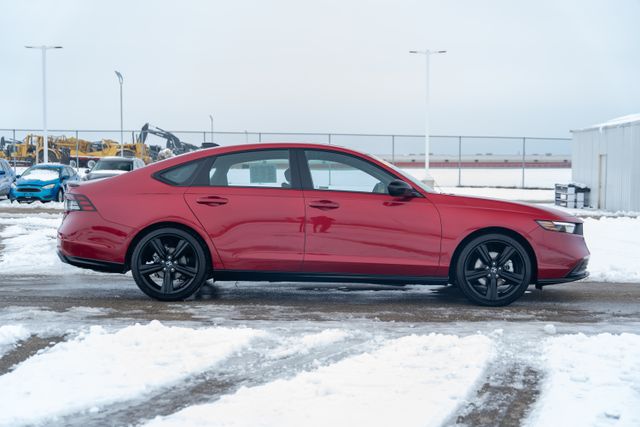 2024 Honda Accord Hybrid Sport-L 8