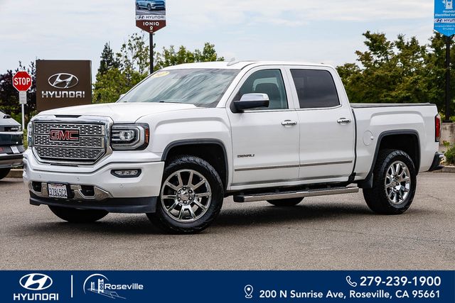 White Frost Tricoat 2017 GMC Sierra 1500 Denali Crew Cab 4WD Pickup Truck Four-Wheel Drive 8-Speed Automatic Overdrive