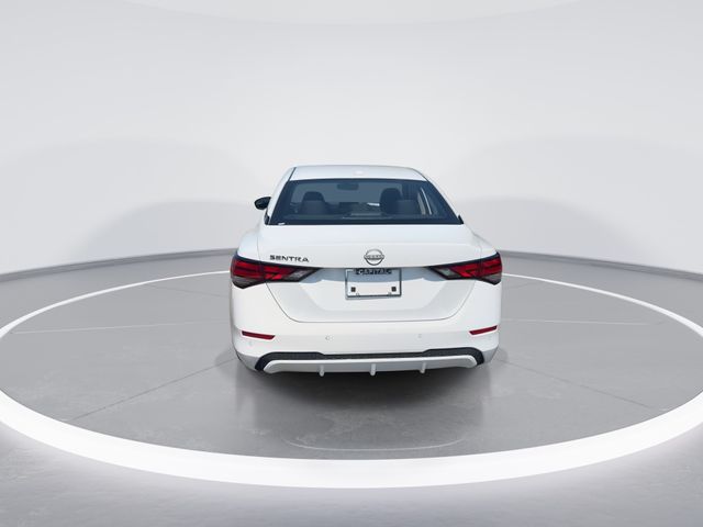 Used 2025 White Nissan SV image 7