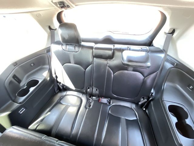Used 2025 Honda Pilot SUV