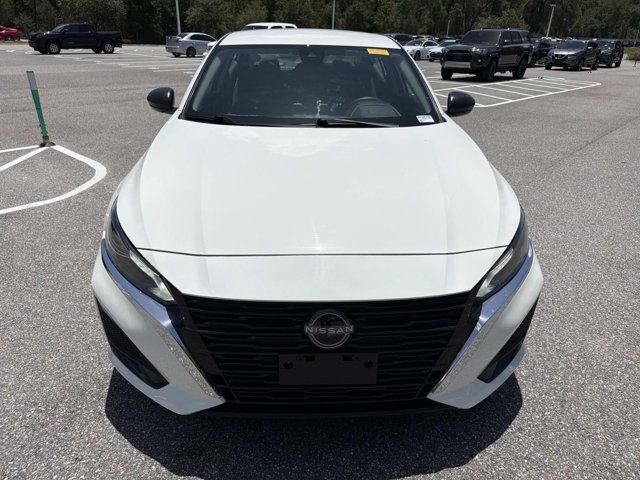 Used 2025 Nissan Altima Sedan