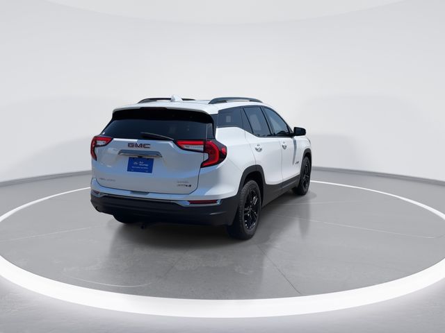 Used 2022 White GMC AT4 image 7