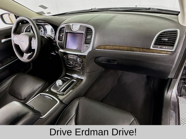 Used 2022 Chrysler 300 Sedan