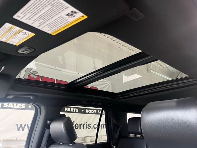 2018 Ford Expedition XLT photo