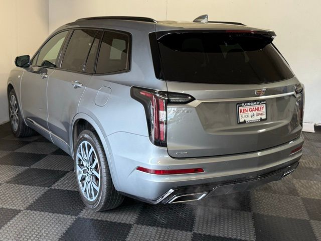 2024 Cadillac XT6 Sport photo