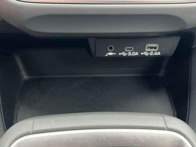 Used 2024 White Subaru Premium image 21