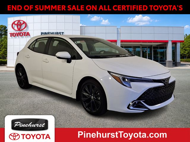 White 2025 Toyota Corolla Hatchback Hatchback Front-Wheel Drive Continuously Variable Transmission
