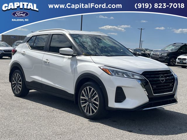 Used 2024 White Nissan SV image 15