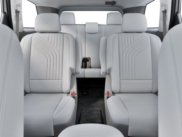 New 2026 Black Hyundai SEL Premium image 14