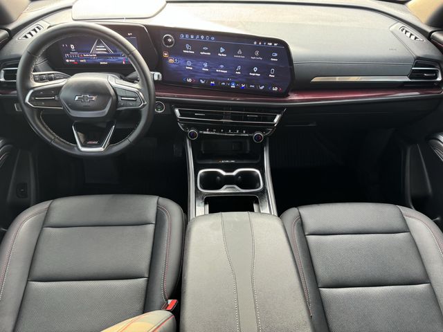 2025 Chevrolet Traverse Z71 - 8