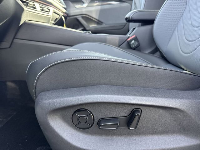 New 2026  Volkswagen 2.0T SE image 12