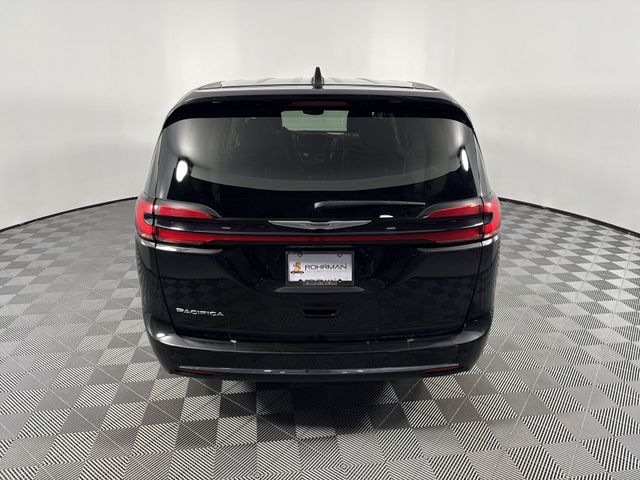 Used 2023 Chrysler Pacifica For Sale in Indianapolis, IN