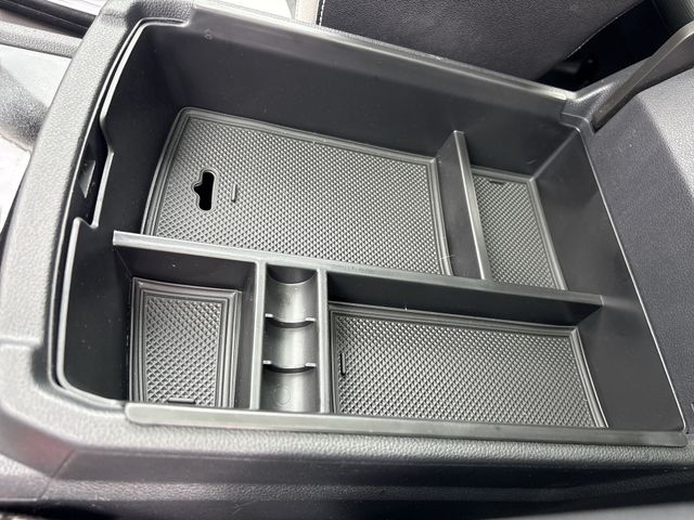 2021 Volkswagen Atlas - $24,290