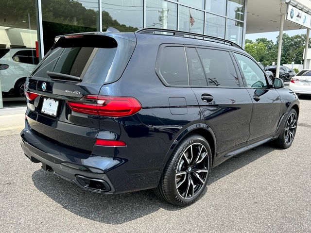 2022 BMW X7 xDrive40i 5