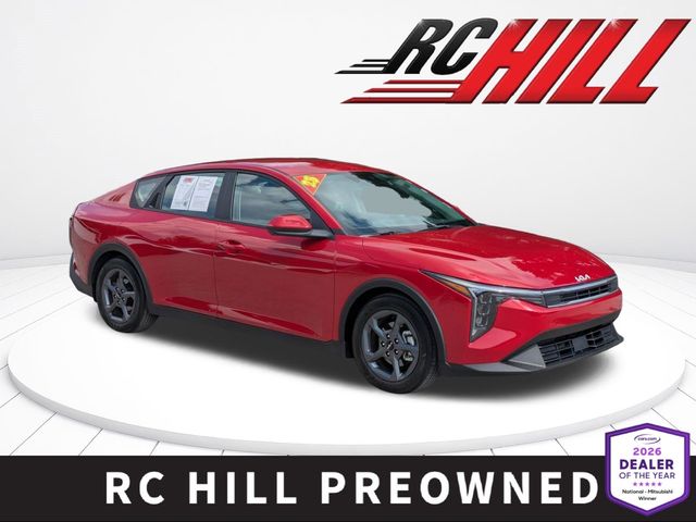2025 Kia K4 LXS
